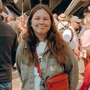 Meet your Posher, Elisabeth